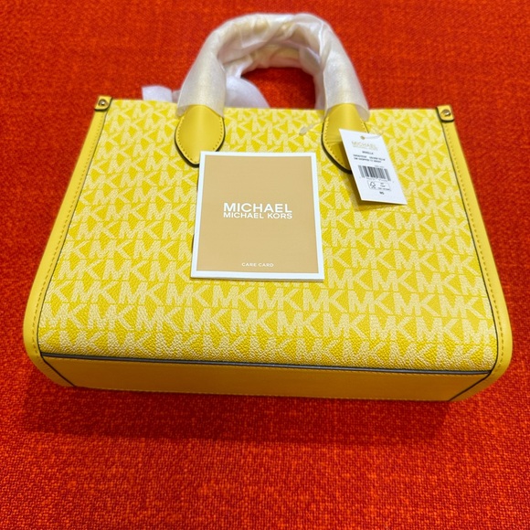 ❤️❤️❤️NEW Michael Kors small bag + Detachable strap ❤️❤️❤️ - Picture 7 of 10